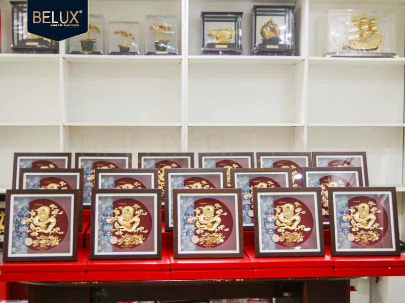 Lô 60 tranh Rồng dát vàng 24k 30x30cm thiết kế theo yêu cầu